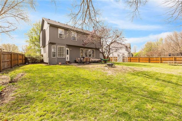 21218 W 51st Street, Shawnee, KS 66218