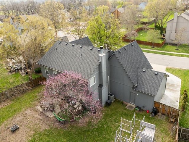 21218 W 51st Street, Shawnee, KS 66218