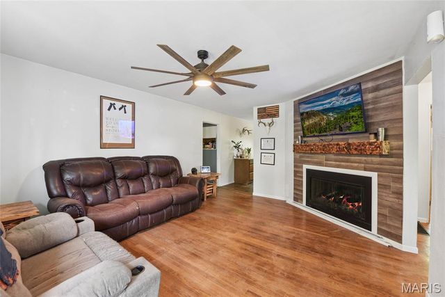 4917 Rose Park Road, House Springs, MO 63051