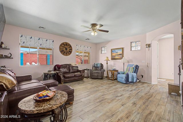 17186 W GAMBIT Trail, Surprise, AZ 85387