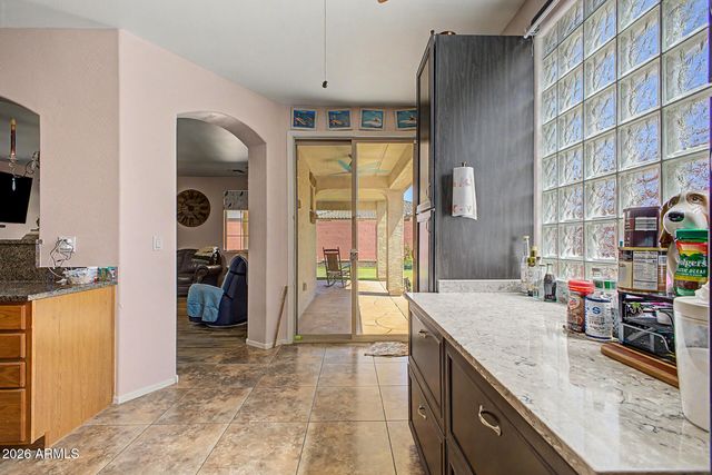 17186 W GAMBIT Trail, Surprise, AZ 85387