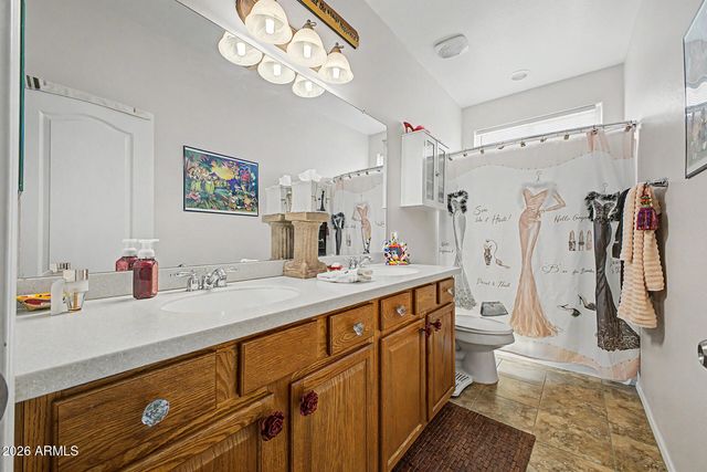 17186 W GAMBIT Trail, Surprise, AZ 85387