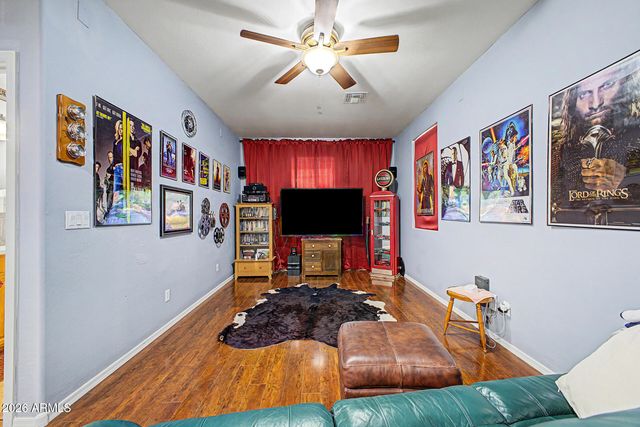 17186 W GAMBIT Trail, Surprise, AZ 85387