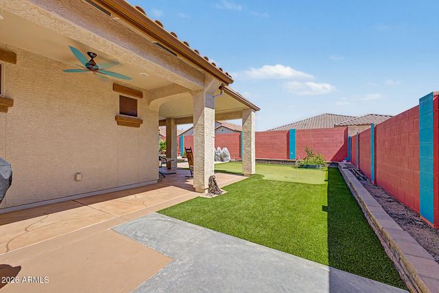 17186 W GAMBIT Trail, Surprise, AZ 85387