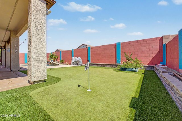 17186 W GAMBIT Trail, Surprise, AZ 85387