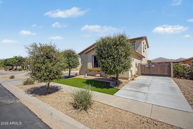17186 W GAMBIT Trail, Surprise, AZ 85387