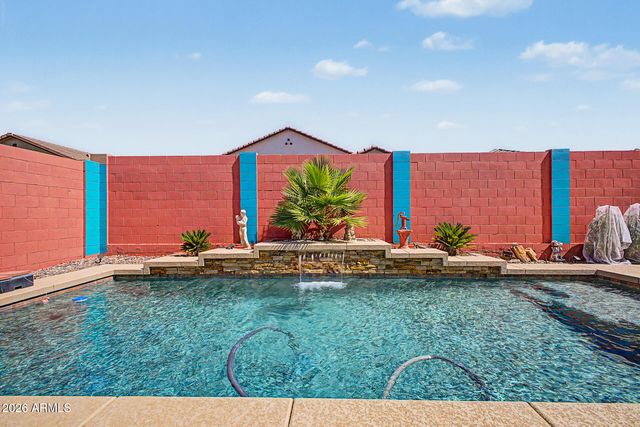 17186 W GAMBIT Trail, Surprise, AZ 85387