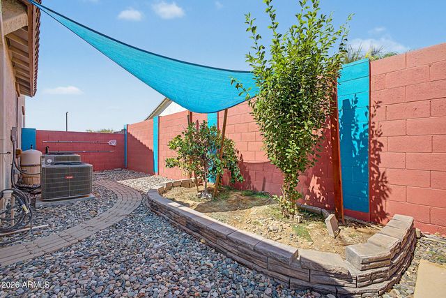 17186 W GAMBIT Trail, Surprise, AZ 85387