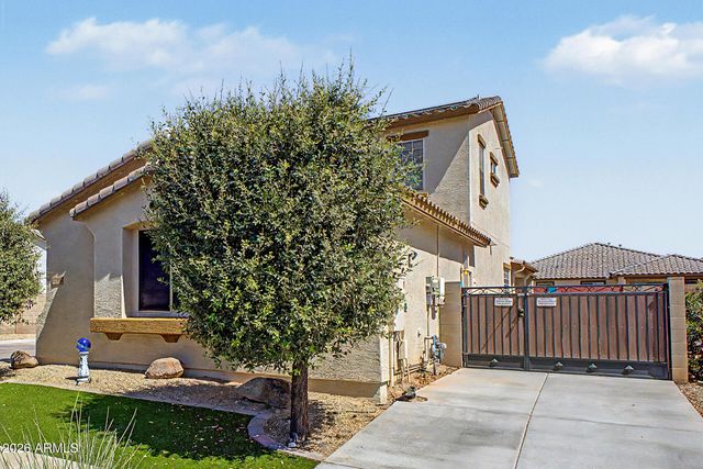 17186 W GAMBIT Trail, Surprise, AZ 85387