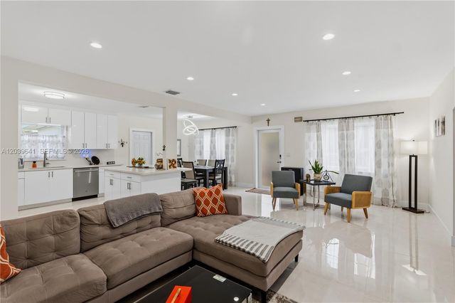 5790 SW 3rd St, Miami, FL 33144