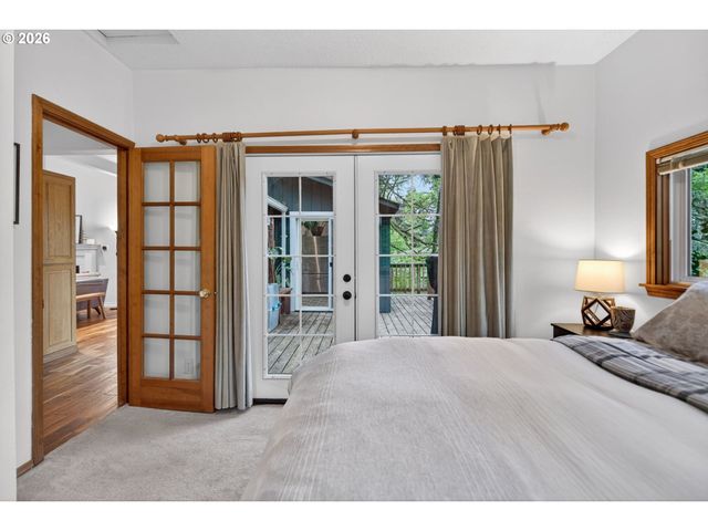 3119 Sw DOSCH Rd, Portland, OR 97239