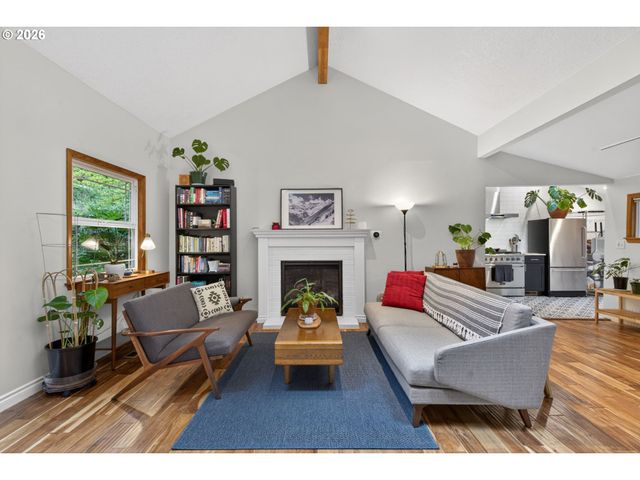 3119 Sw DOSCH Rd, Portland, OR 97239