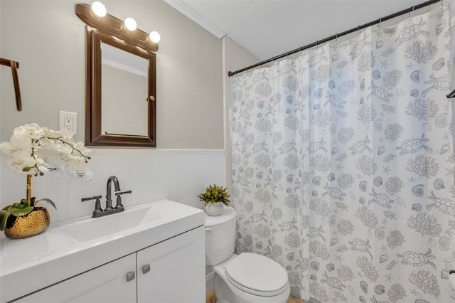 702 ELEANORE AVENUE, New Smyrna Beach, FL 32168