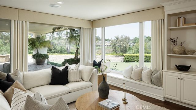 4 Rue Grand Ducal, Newport Beach, CA 92660