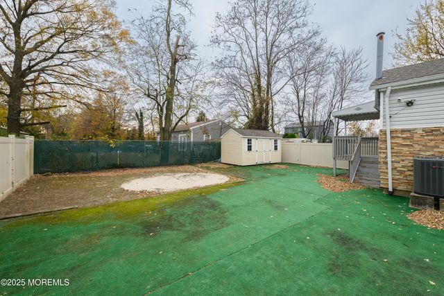 136 7th Street, Hazlet, NJ 07734