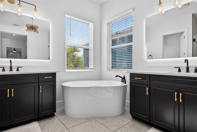 13943 OLD CREEK COURT, Parrish, FL 34219