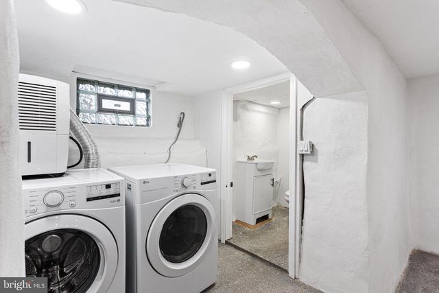 611 W ALLEGHENY AVE, Philadelphia, PA 19133