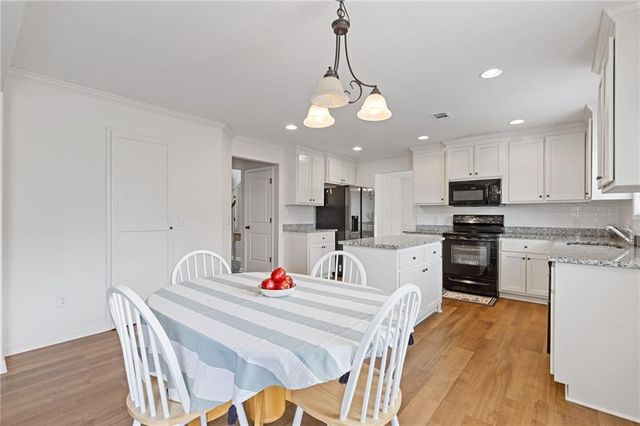 796 Pinnacle Drive, Winder, GA 30680