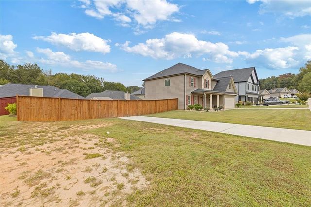 796 Pinnacle Drive, Winder, GA 30680