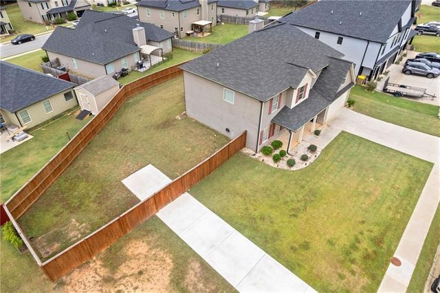 796 Pinnacle Drive, Winder, GA 30680