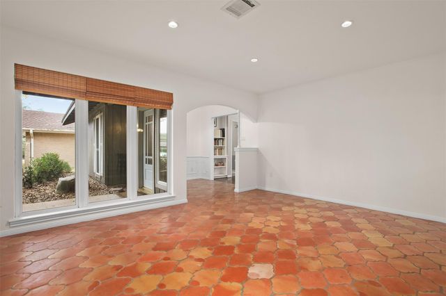 18306 Barbuda Lane, Houston, TX 77058