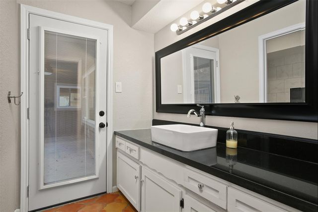 18306 Barbuda Lane, Houston, TX 77058