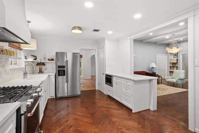 18306 Barbuda Lane, Houston, TX 77058