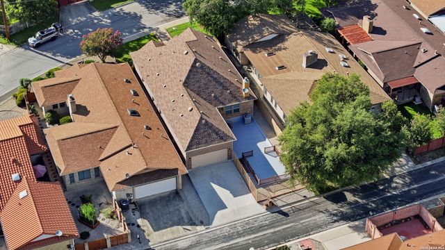 5910 Bayou Bnd, Windcrest, TX 78239