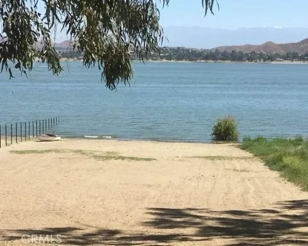 32983 Garner Rd, Lake Elsinore, CA 92530