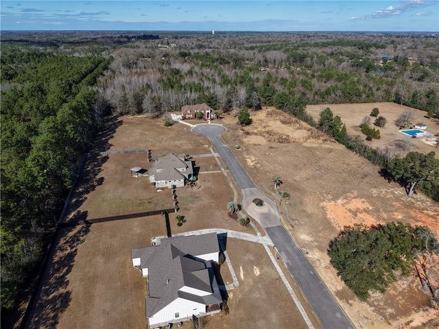 2774 Alabaster Court, Semmes, AL 36575