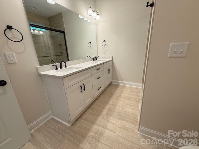 105 Abbington Lane, Shelby, NC 28150