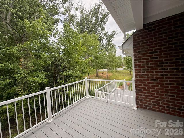 105 Abbington Lane, Shelby, NC 28150