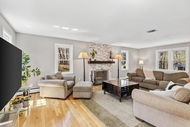 16 Wayland Hills Rd, Wayland, MA 01778