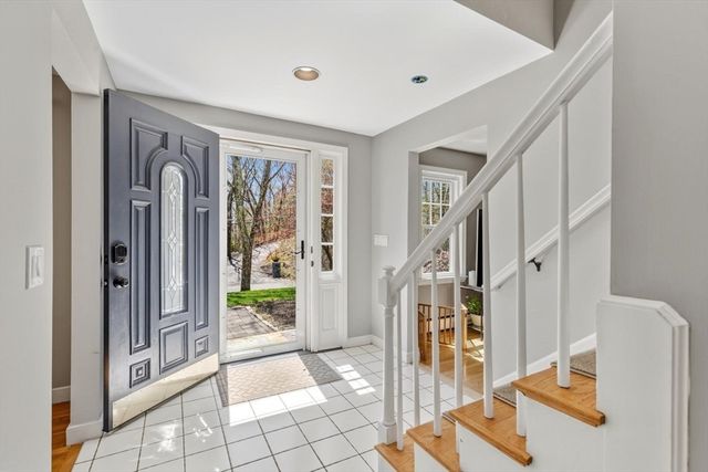 16 Wayland Hills Rd, Wayland, MA 01778