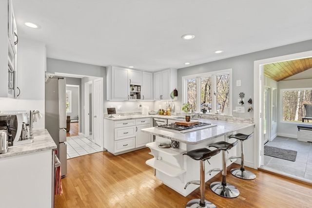 16 Wayland Hills Rd, Wayland, MA 01778