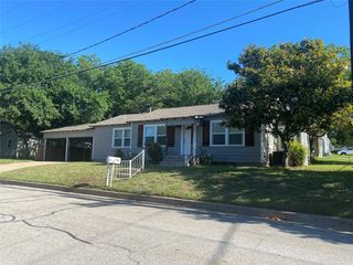 402 McCarty Street, Weatherford, TX 76086