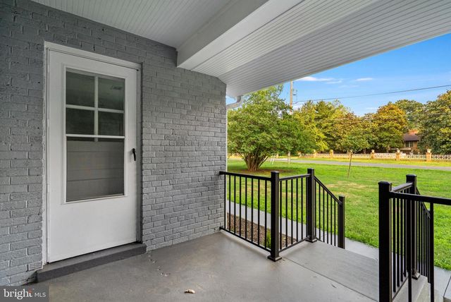 6601 HORSESHOE RD, Clinton, MD 20735