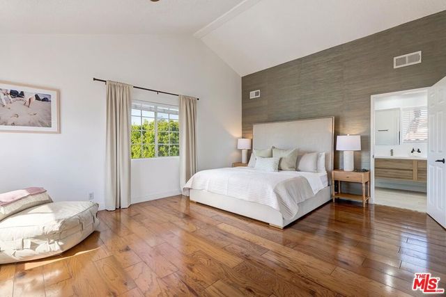 3813 Cedar Avenue, Long Beach, CA 90807