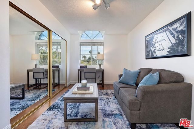 3813 Cedar Avenue, Long Beach, CA 90807