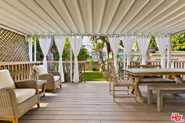 3813 Cedar Avenue, Long Beach, CA 90807