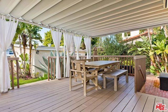 3813 Cedar Avenue, Long Beach, CA 90807