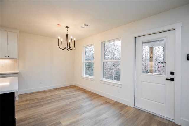 8 Eddleston Lane, Bella Vista, AR 72715