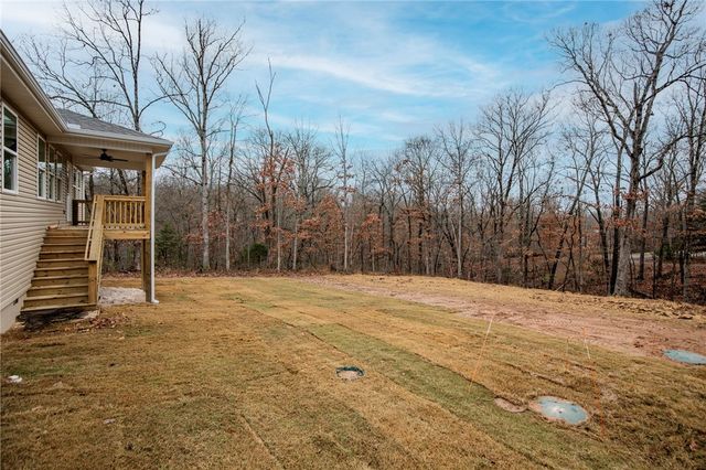 8 Eddleston Lane, Bella Vista, AR 72715