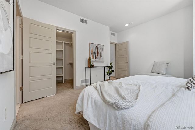 1335 Jackson Street, Denver, CO 80206