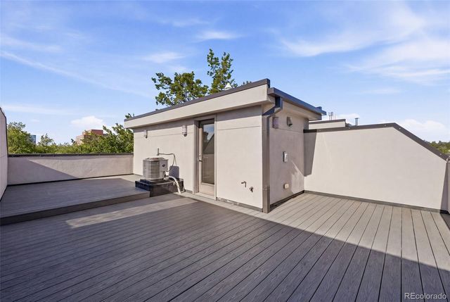 1335 Jackson Street, Denver, CO 80206