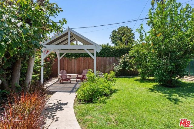 8908 Gibson Street, Los Angeles, CA 90034