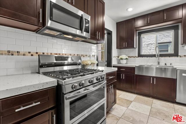 8908 Gibson Street, Los Angeles, CA 90034