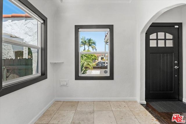 8908 Gibson Street, Los Angeles, CA 90034