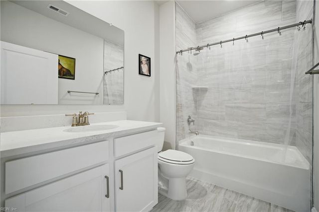 4315 Edgewater LN, Suffolk, VA 23435