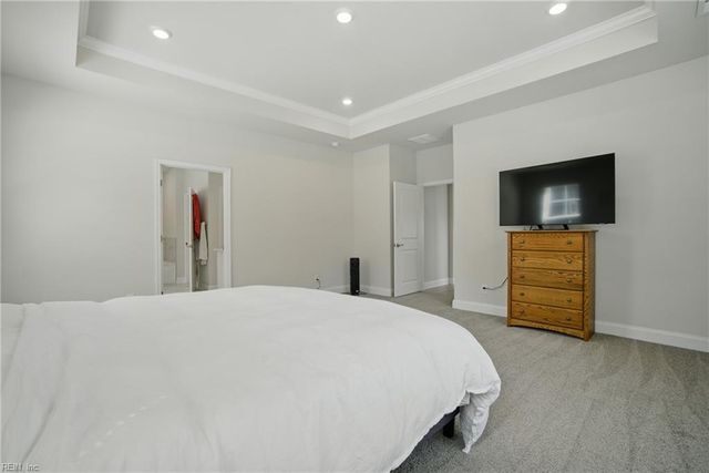 4315 Edgewater LN, Suffolk, VA 23435